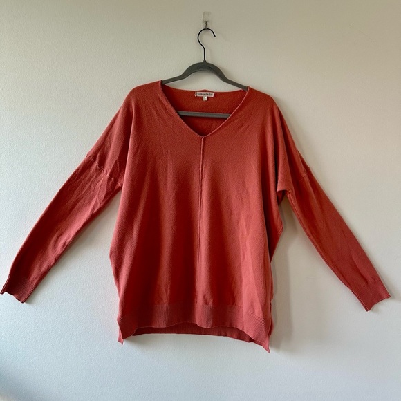 Drop sleeve high-low pullover - Picture 1 of 6